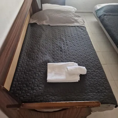 Entire Summer House With Patio And Garden Nyaraló *