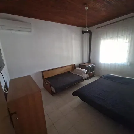 Entire Summer House With A Big Veranda And Garden *